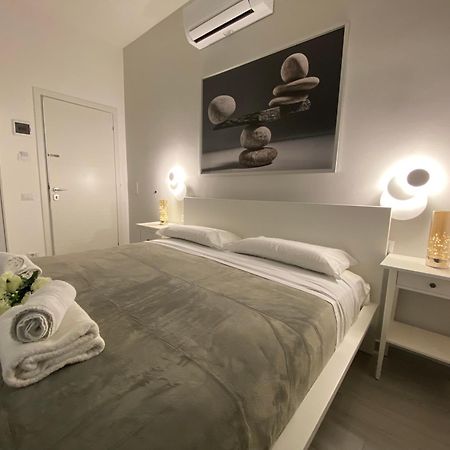 Roma Centro Softrooms Guest House Affittacamere Buitenkant foto