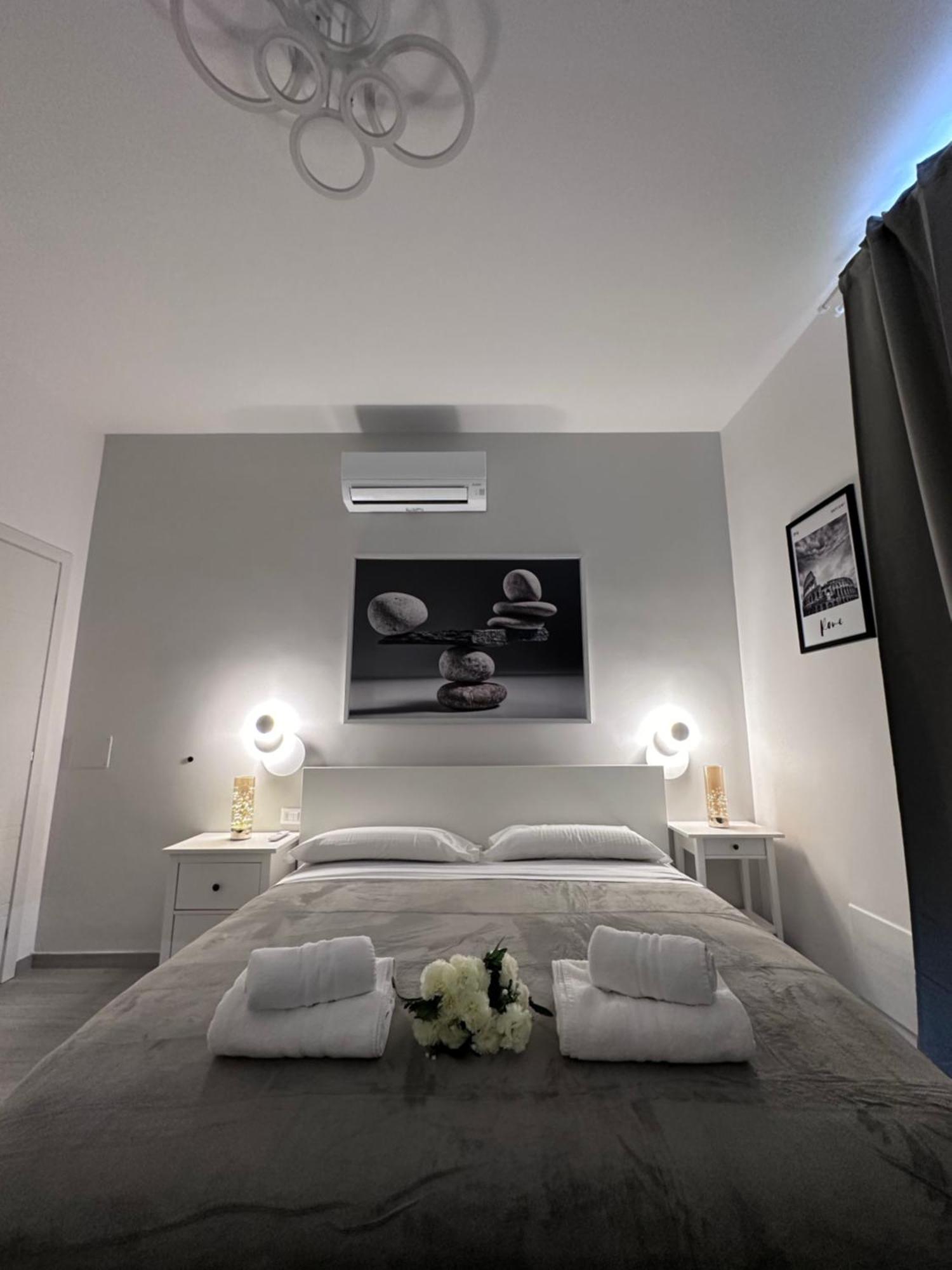 Roma Centro Softrooms Guest House Affittacamere Buitenkant foto