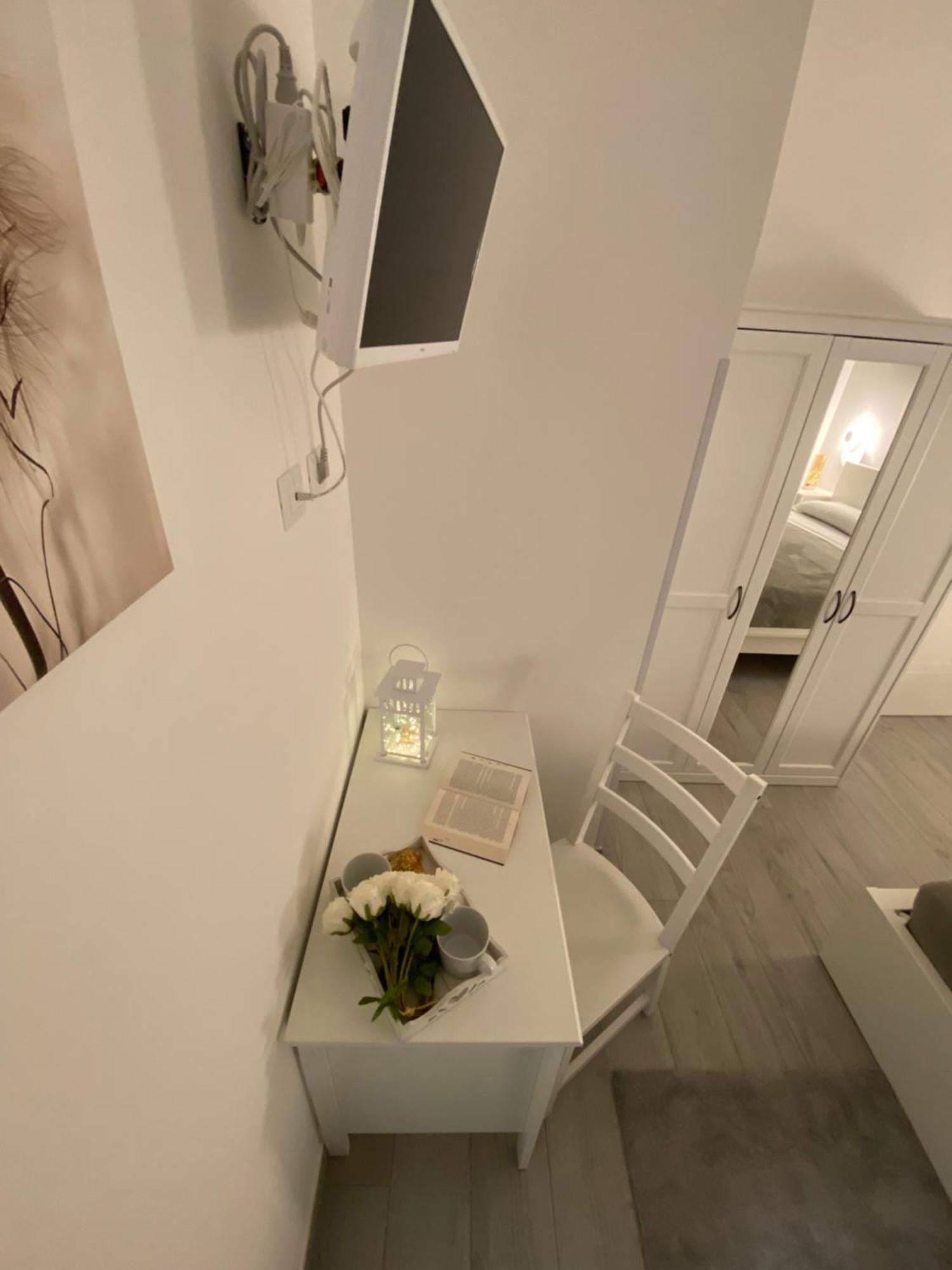 Roma Centro Softrooms Guest House Affittacamere Buitenkant foto