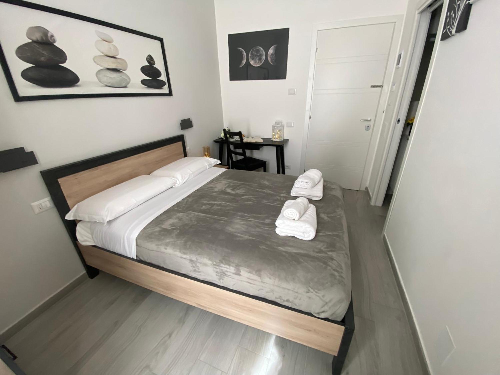 Roma Centro Softrooms Guest House Affittacamere Buitenkant foto