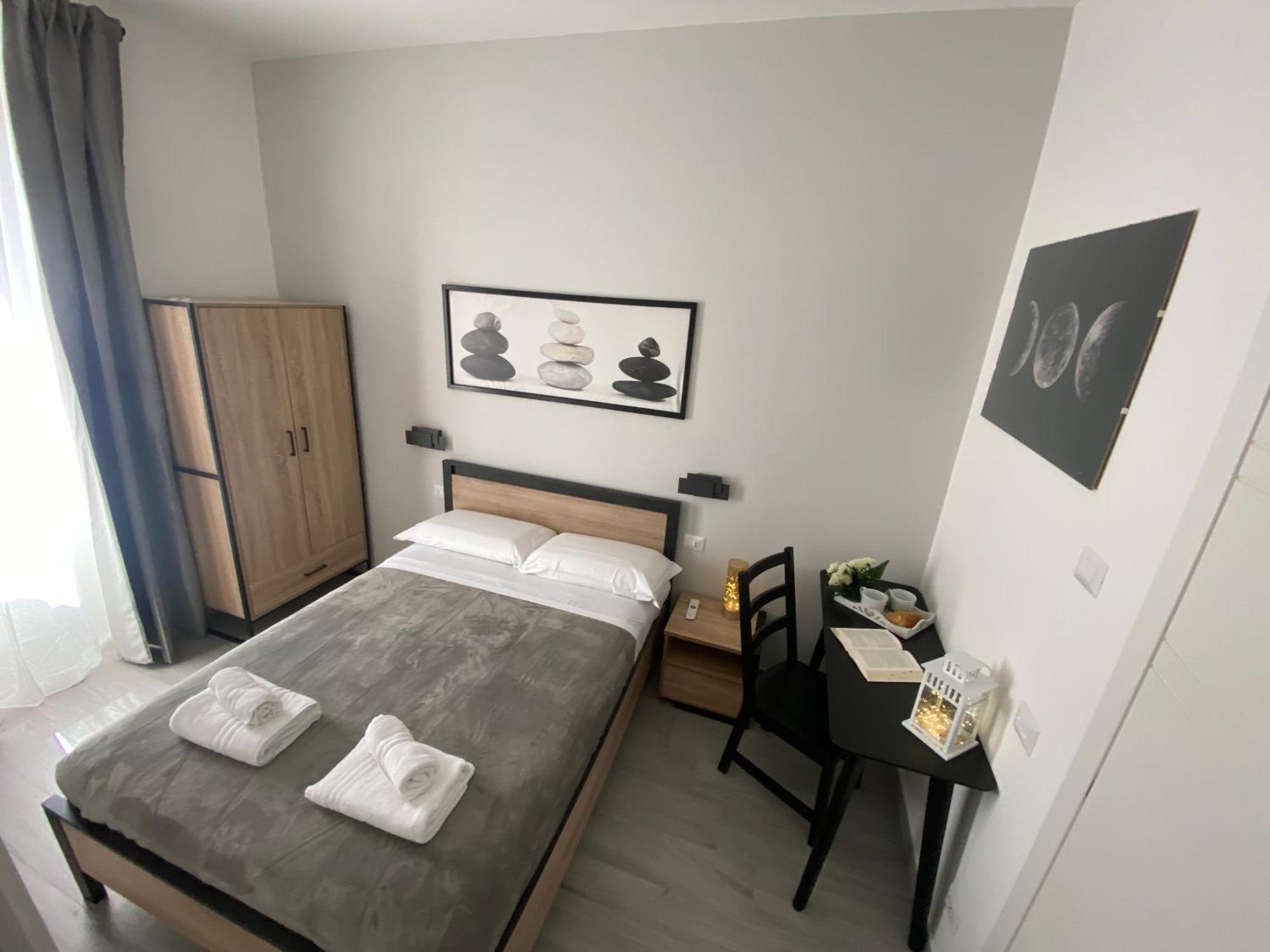 Roma Centro Softrooms Guest House Affittacamere Buitenkant foto