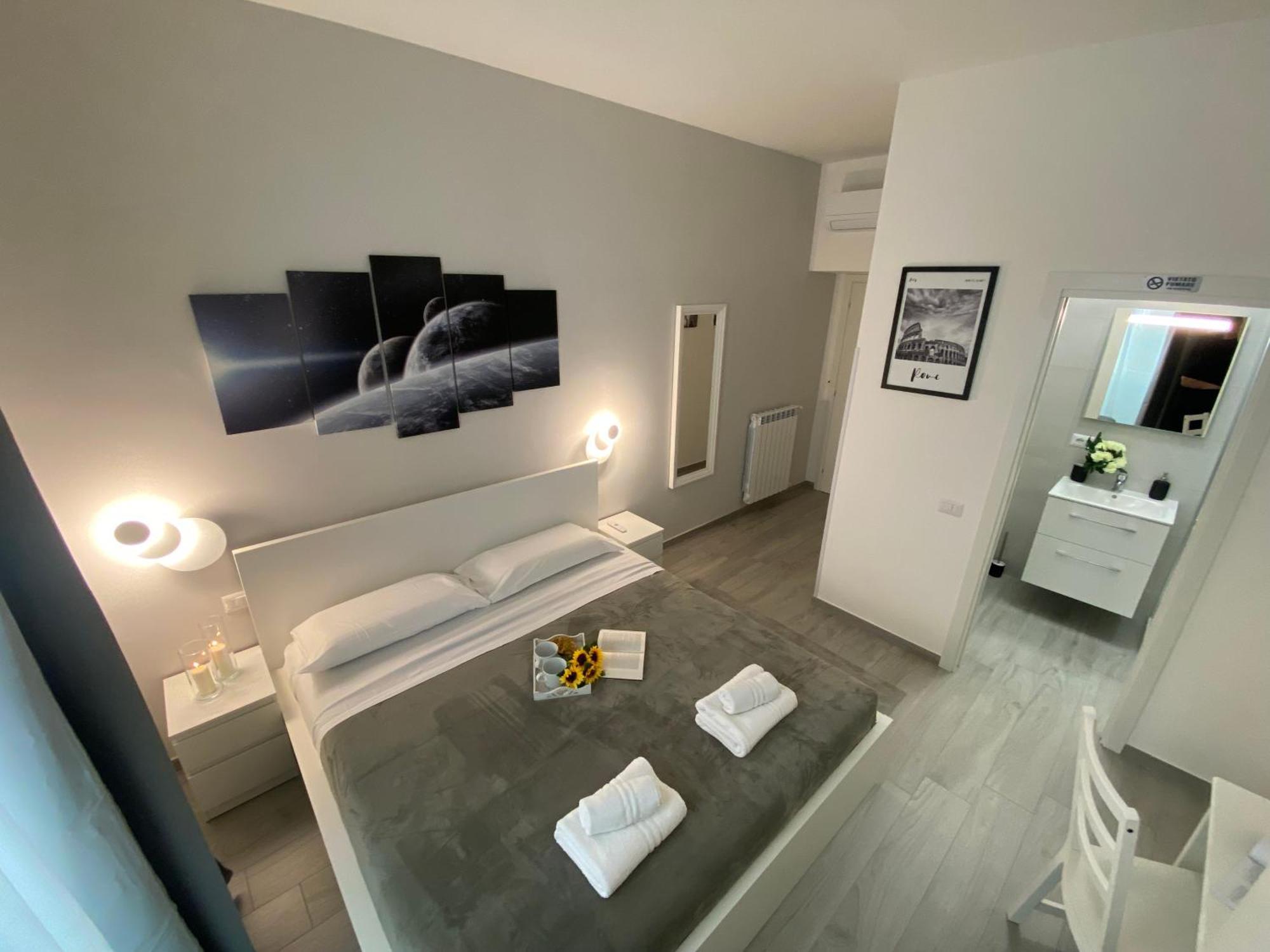 Roma Centro Softrooms Guest House Affittacamere Buitenkant foto